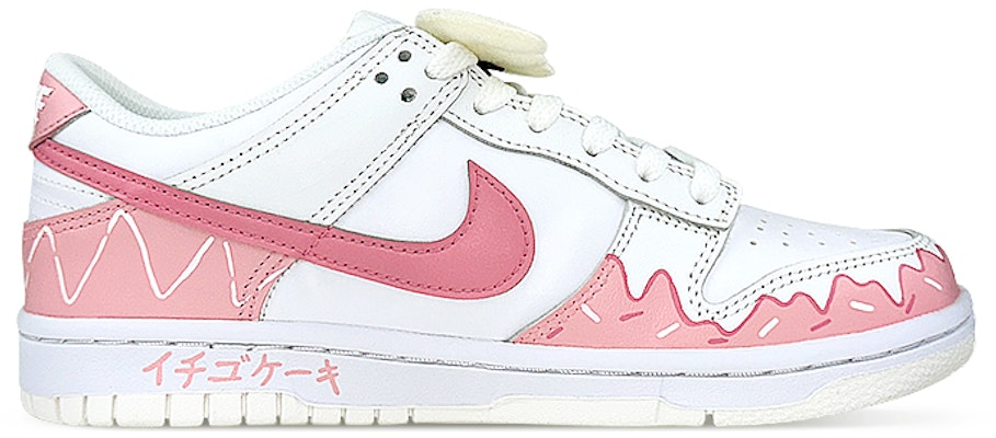 【定制球鞋】Nike Dunk Low 禮盒 草莓蛋糕 流淌 塗鴉 鞋帶扣 少女 可愛 低幫 板鞋 GS 白粉 Order 【定制球鞋】Nike Dunk Low 禮盒 草莓蛋糕 流淌 塗鴉 鞋帶扣 少女 可愛 低幫 板鞋 GS 白粉