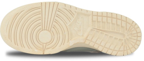 나이키 덩크 로우 '딸기케이크 밀크티' (커스텀) DH9765-100(Teamfour-草莓蛋糕S-BOX) Details for 나이키 덩크 로우 '딸기케이크 밀크티' (커스텀) DH9765-100(Teamfour-草莓蛋糕S-BOX)