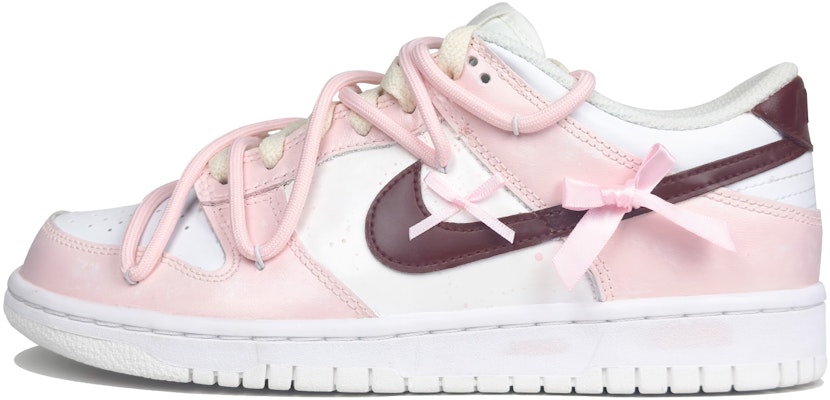 ナイキ ダンク ロー "苺雲レイ蝶インク" (Nike Danku Rō "Ichigo Kumo Rei Chō Inku") DH9765-100-486704 Buy ナイキ ダンク ロー "苺雲レイ蝶インク" (Nike Danku Rō "Ichigo Kumo Rei Chō Inku") DH9765-100-486704