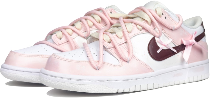 ナイキ ダンク ロー "苺雲レイ蝶インク" (Nike Danku Rō "Ichigo Kumo Rei Chō Inku") DH9765-100-486704 Lookbook ナイキ ダンク ロー "苺雲レイ蝶インク" (Nike Danku Rō "Ichigo Kumo Rei Chō Inku") DH9765-100-486704