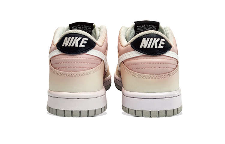 Shop [定制鞋款] 耐克Dunk低帮'草莓奶油' DQ0380-001(Team30-草莓奶冻DUNK)