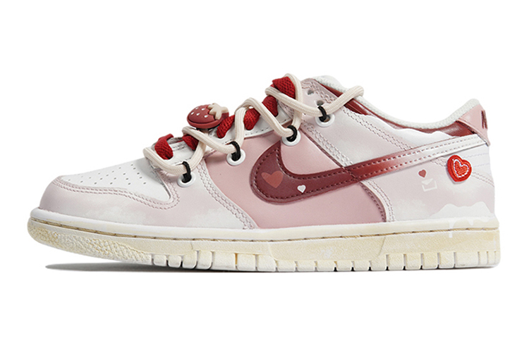 Buy [Zapatillas Personalizadas] Nike Dunk Low 'Graffiti de Fresa' DH9765-100(TeamP-草莓涂鸦S-BOX)