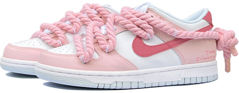 나이키 덩크 로우 '딸기 캔디' (커스텀) DH9765-102(TeamK-草莓硬糖) Lookbook 나이키 덩크 로우 '딸기 캔디' (커스텀) DH9765-102(TeamK-草莓硬糖)