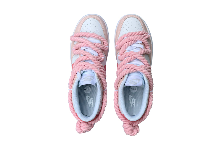 Shop [カスタムシューズ] ナイキ ダンク ロー 'ストロベリーハードキャンディ' DH9765-102(TeamK-草莓硬糖)