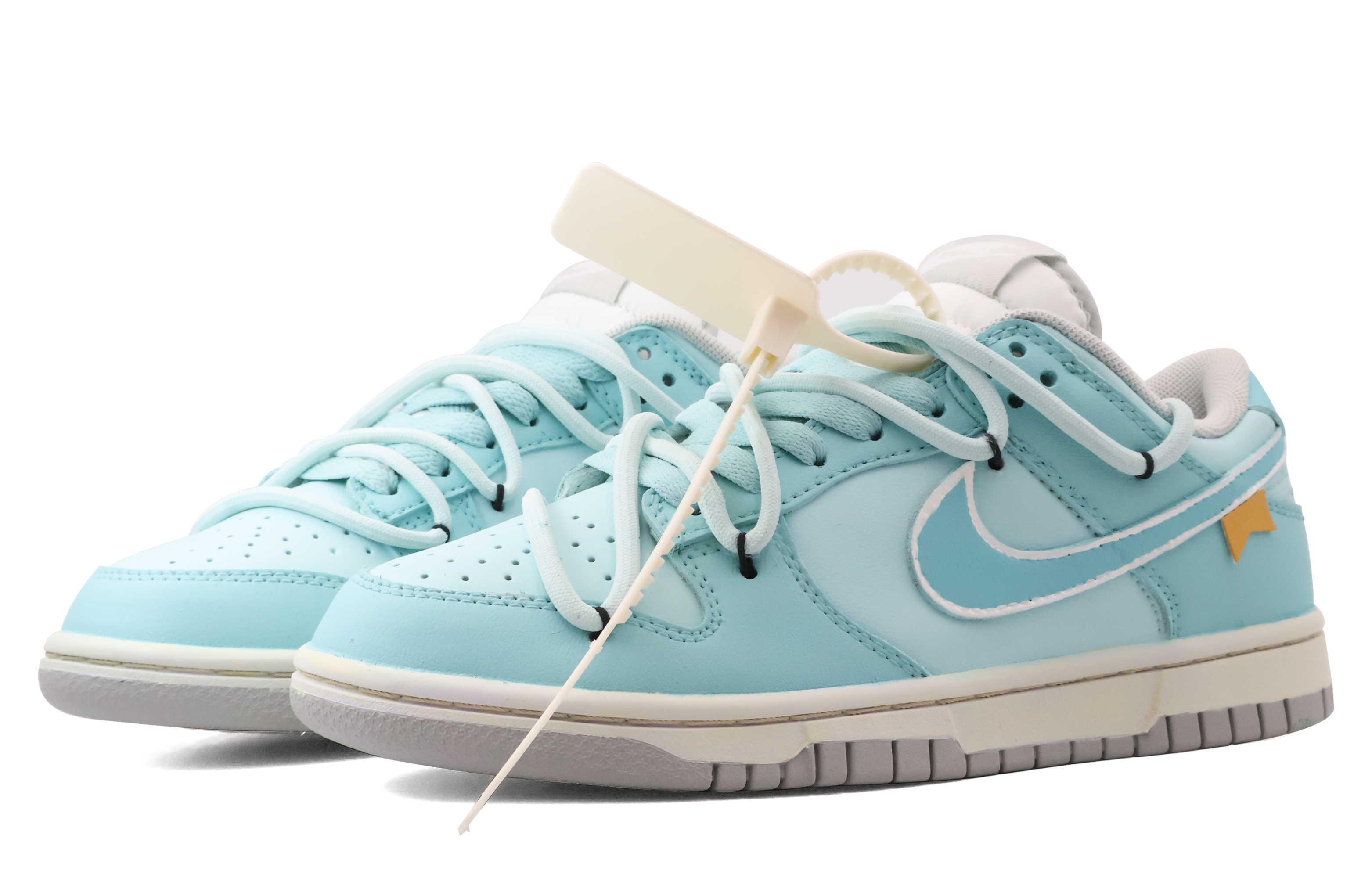 Lookbook 【カスタムシューズ】 ナイキ ダンク ロー 'サマークリアスカイ' DH9765-102(Team53-女款夏日澄空)