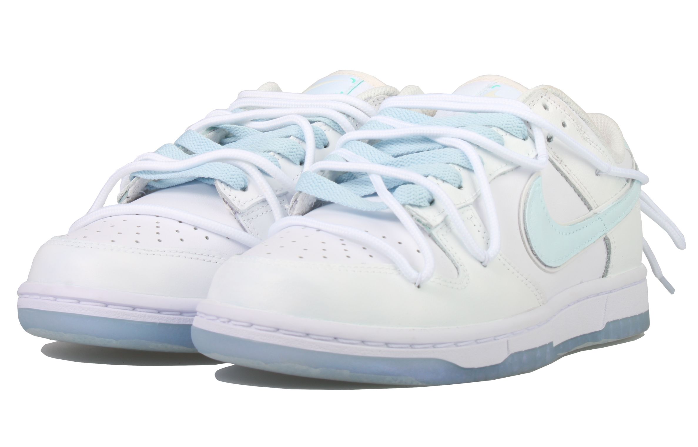 Lookbook Zapatillas Nike Dunk Low 'Verano Leche Blanco-Azul Hielo' FJ7743-194(Team33-夏日牛奶冰-女款）