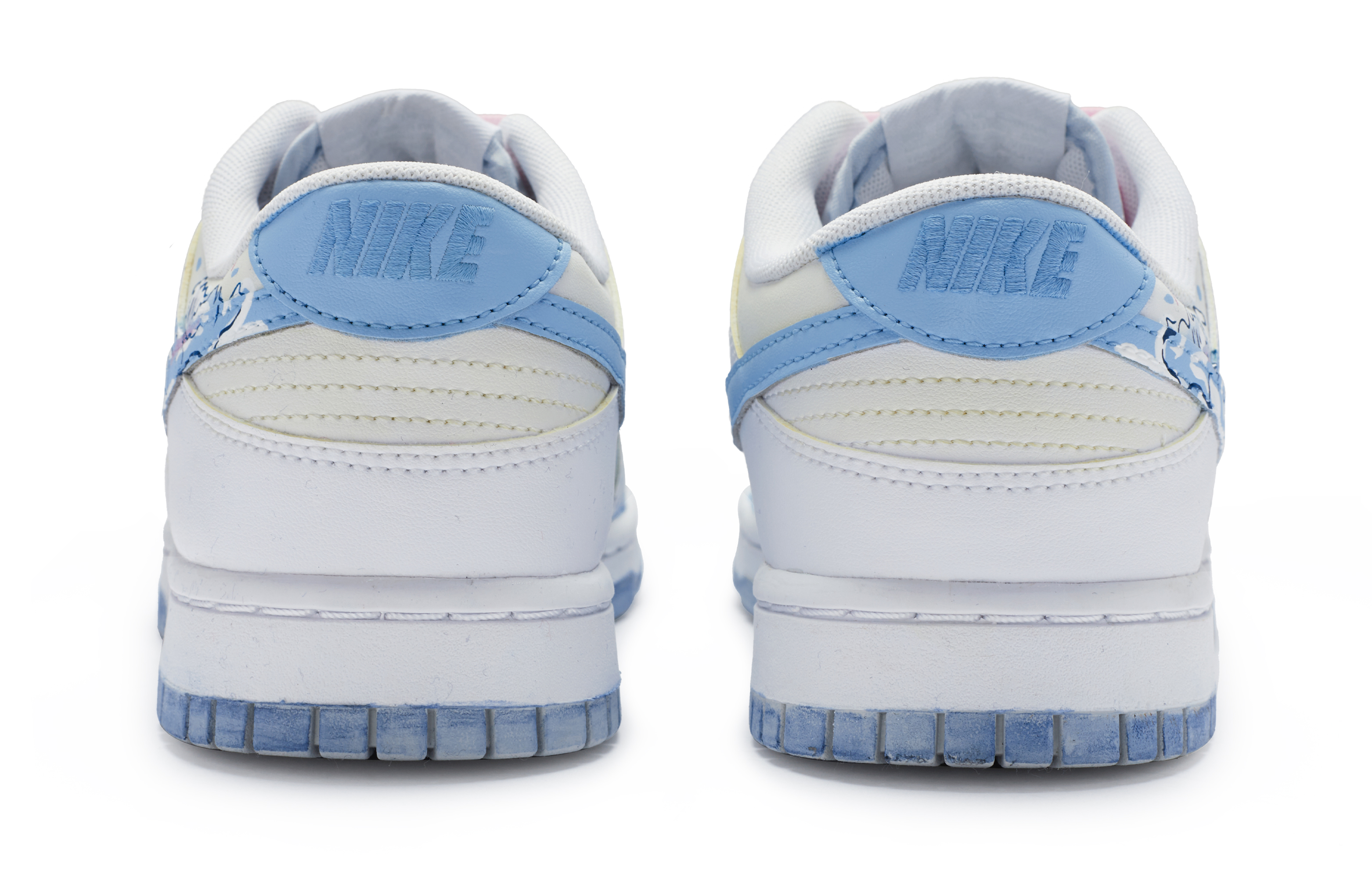 Shop 【定制球鞋】 Nike Dunk Low 811製造 浪潮漫遊 夏日感 街頭塗鴉 手繪噴繪 低幫 板鞋 男款 白藍灰