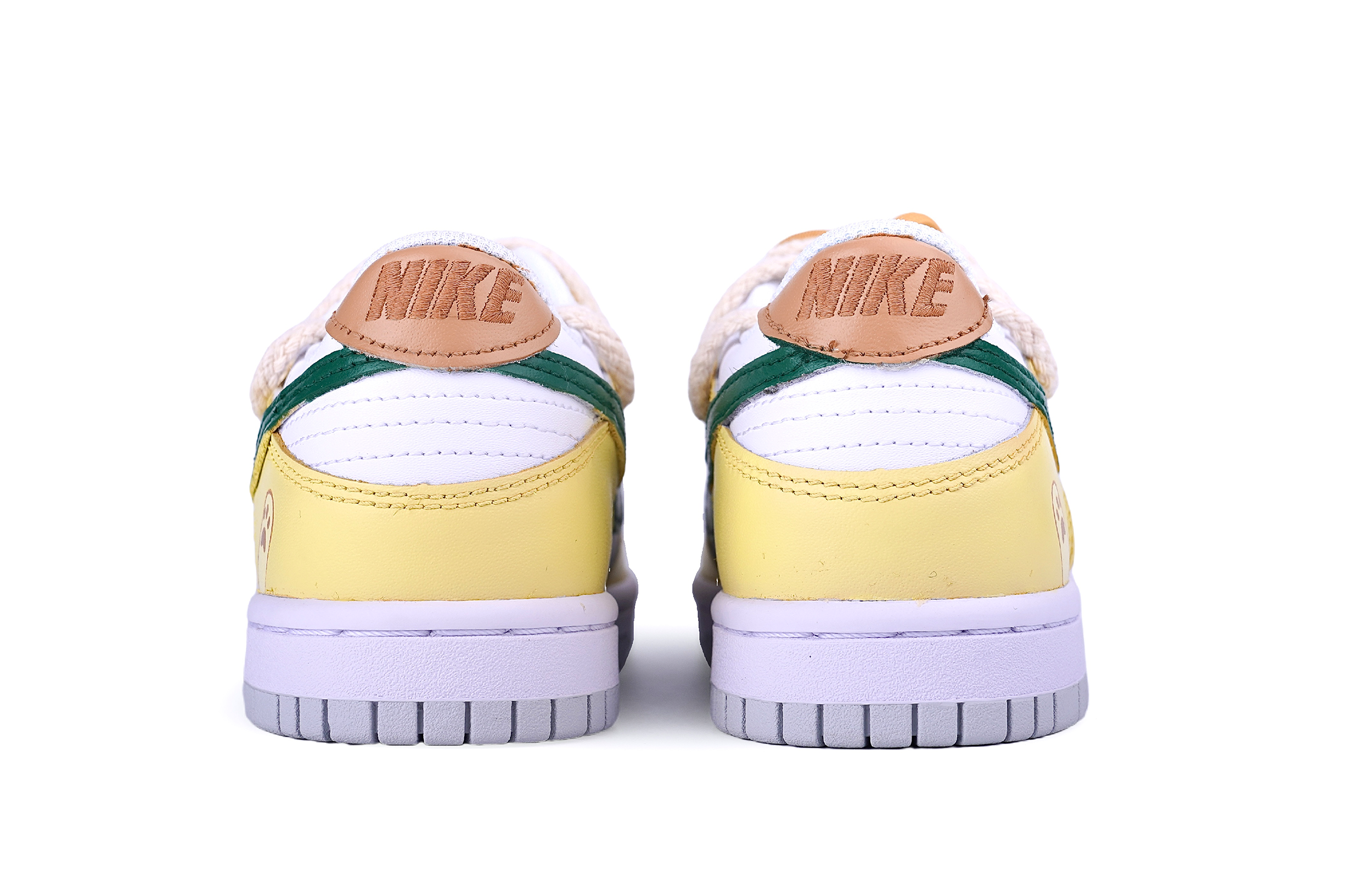 Shop [Sepatu Custom] Nike Dunk Low 'Sweet Cookies Deconstructed' DV0831-101(Team86-甜美饼饼)