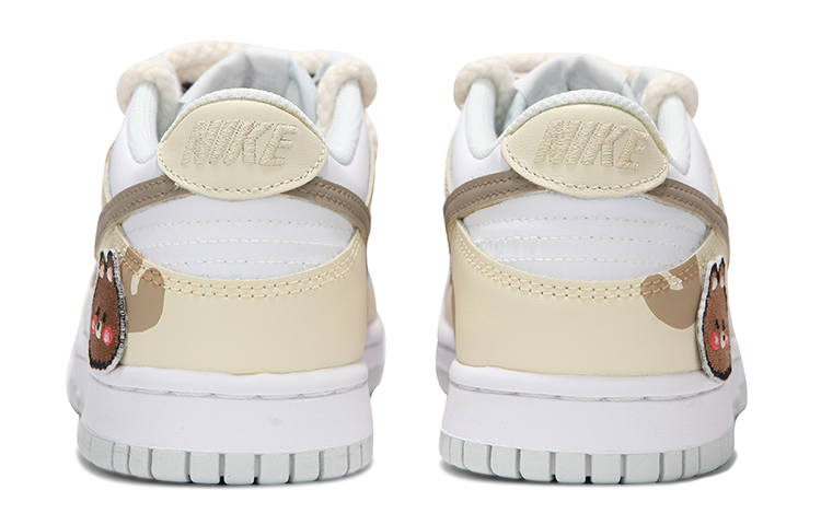 Shop [Sepatu Custom] Nike Dunk Low 'Sweetheart Almond Bear' DH9765-102(Team82-女款腰果小熊棕色)