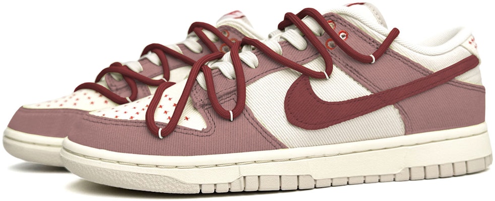 나이키 덩크 로우 '스윗하트 벨벳' (커스텀) DV0834-100(Team11-甜心丝绒男款白红) Lookbook 나이키 덩크 로우 '스윗하트 벨벳' (커스텀) DV0834-100(Team11-甜心丝绒男款白红)