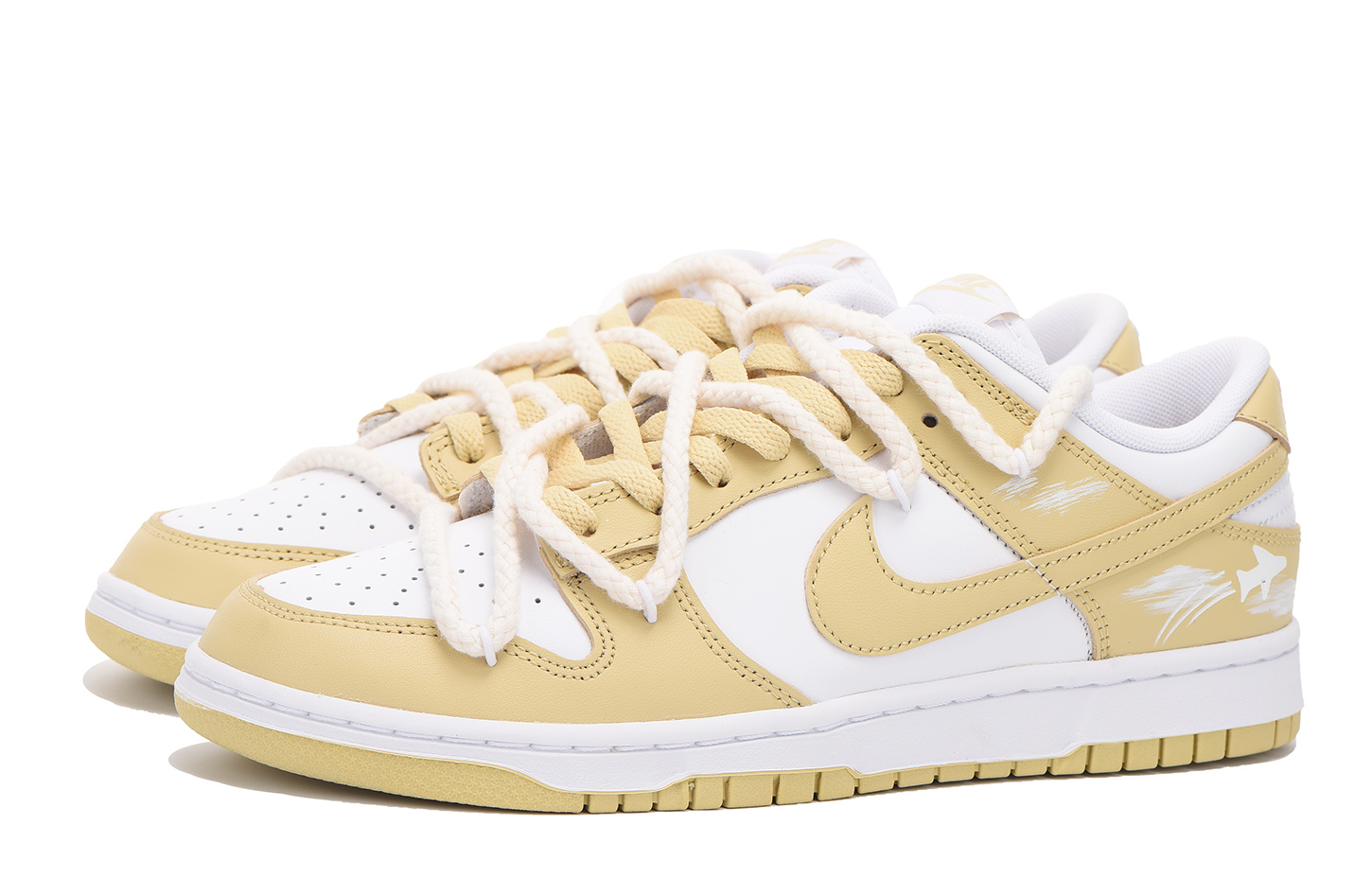 Lookbook 【訂製球鞋】Nike Dunk Low "Team Gold" 飛機 Vibe風 解構高街 低筒 滑板鞋 男款 黃白