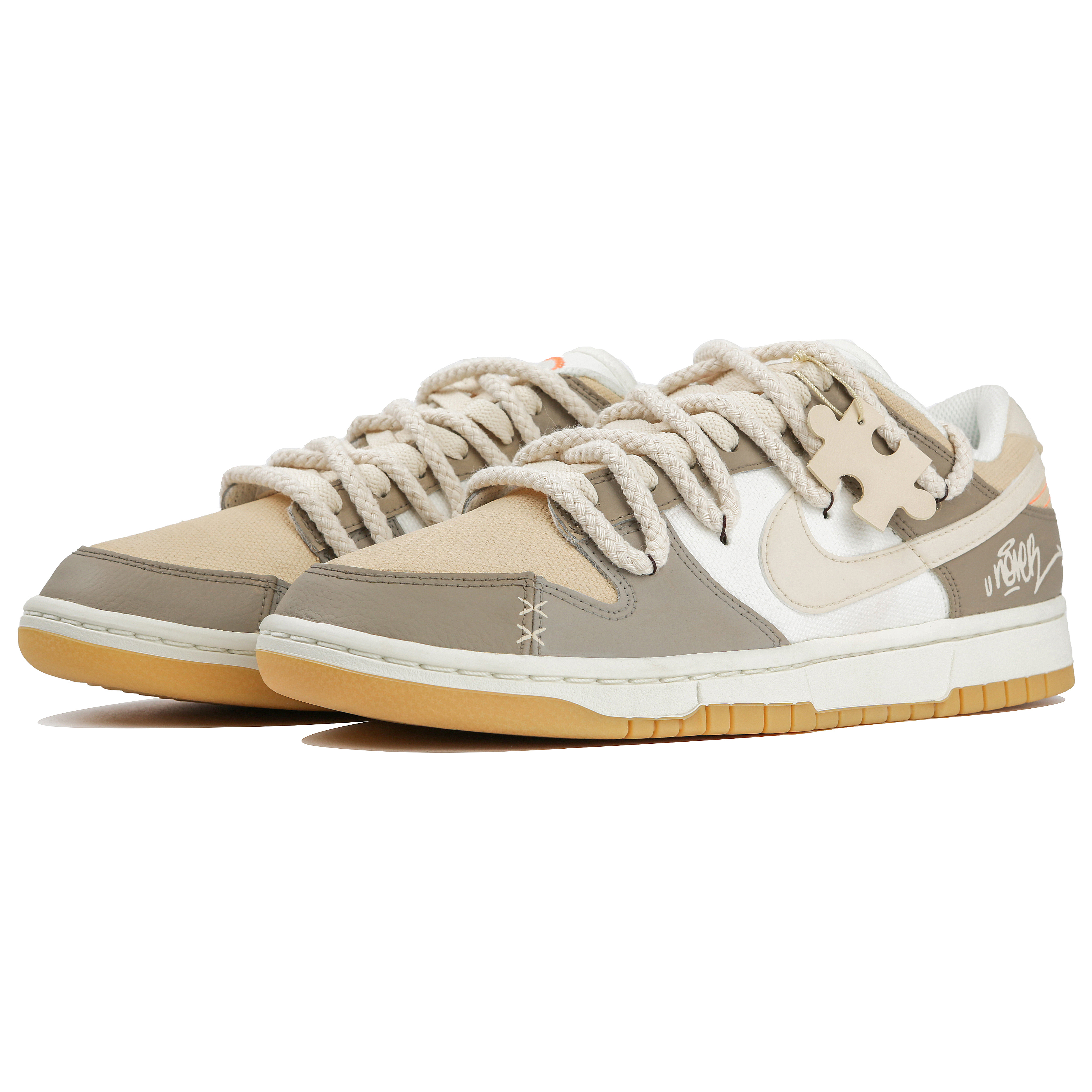 Lookbook 【定制鞋款】耐克Dunk低帮“小熊蓝绿” FJ5475-100(Team4-男女款小熊布偶)