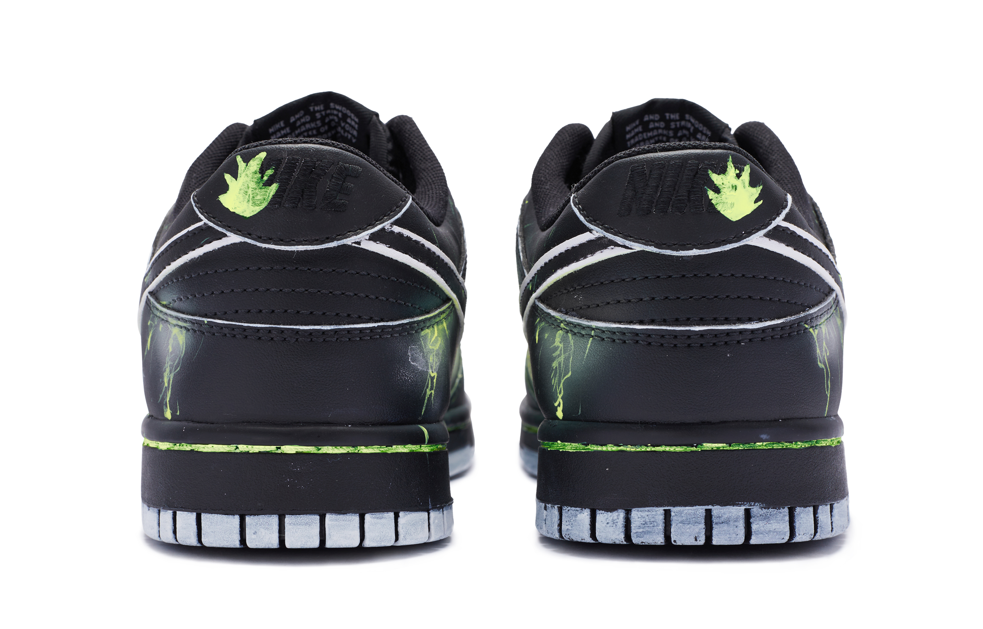 Shop カスタム ダンク ロー "マトリックス" (黒/緑/白) DV0831-002(TeamR-男款黑客帝国)