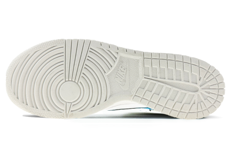 Details for 【定制球鞋】 Nike Dunk Low 紙飛機 解構鞋帶 線條 愛心 低幫 板鞋 GS 北卡藍