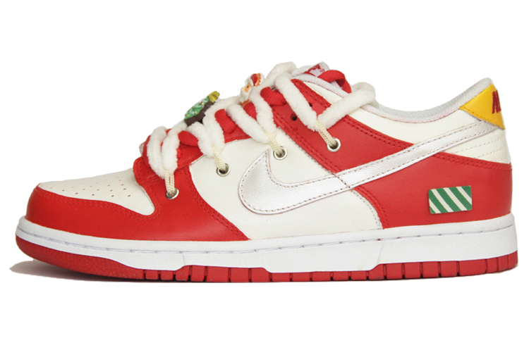 [Custom Shoes] Nike Dunk Low 'University Red Custom Christmas'