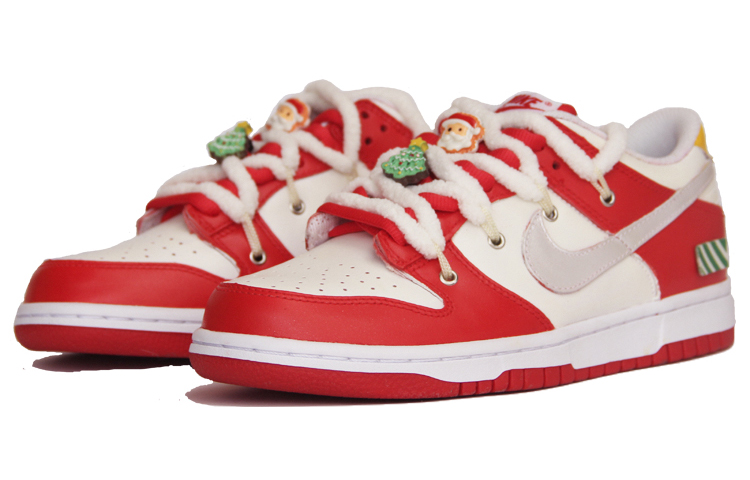 [Custom Shoes] Nike Dunk Low 'University Red Custom Christmas' 圖 3