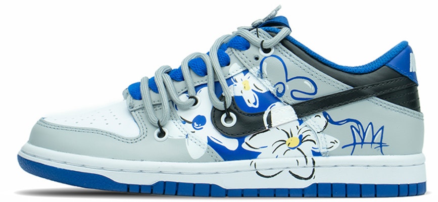 【定製球鞋】Nike Dunk Low 情人節禮盒 解構 克萊因藍 塗鴉 清新小雛菊 低幫 板鞋 GS 白灰藍 Buy 【定製球鞋】Nike Dunk Low 情人節禮盒 解構 克萊因藍 塗鴉 清新小雛菊 低幫 板鞋 GS 白灰藍