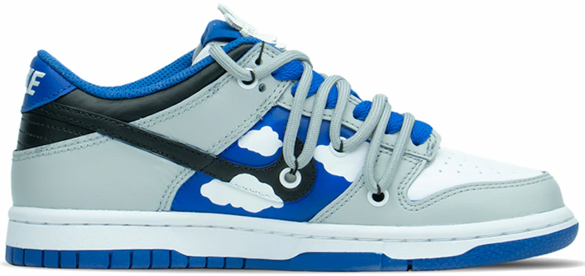 【定製球鞋】Nike Dunk Low 情人節禮盒 解構 克萊因藍 塗鴉 清新小雛菊 低幫 板鞋 GS 白灰藍 Order 【定製球鞋】Nike Dunk Low 情人節禮盒 解構 克萊因藍 塗鴉 清新小雛菊 低幫 板鞋 GS 白灰藍