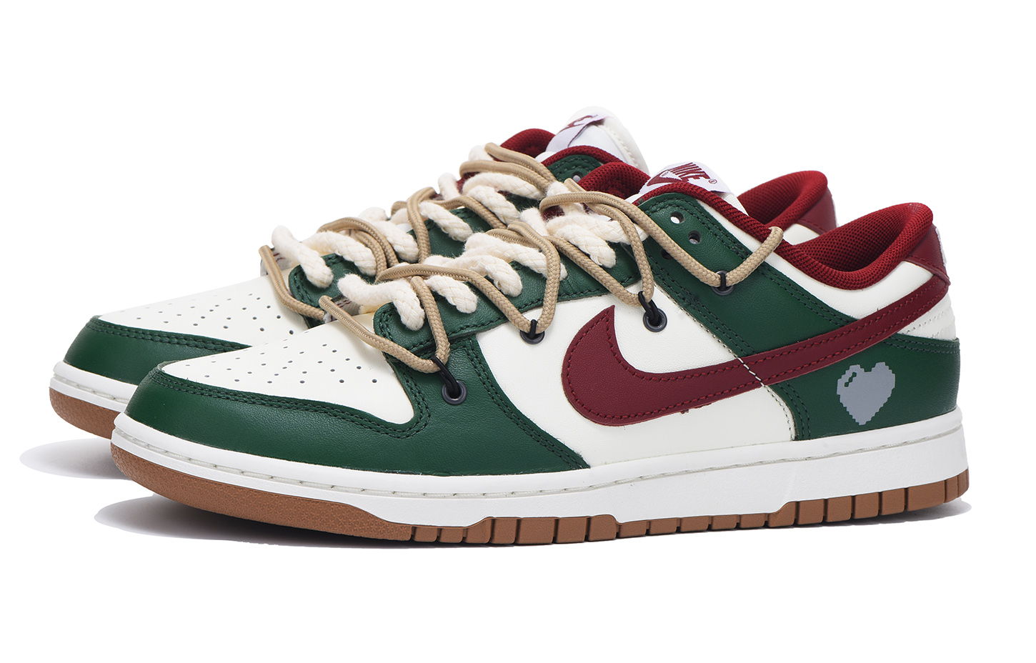 Lookbook 【定製球鞋】 Nike Dunk Low 情人節限定 vibe風 解構 高街 低幫 板鞋 男款 白綠紅