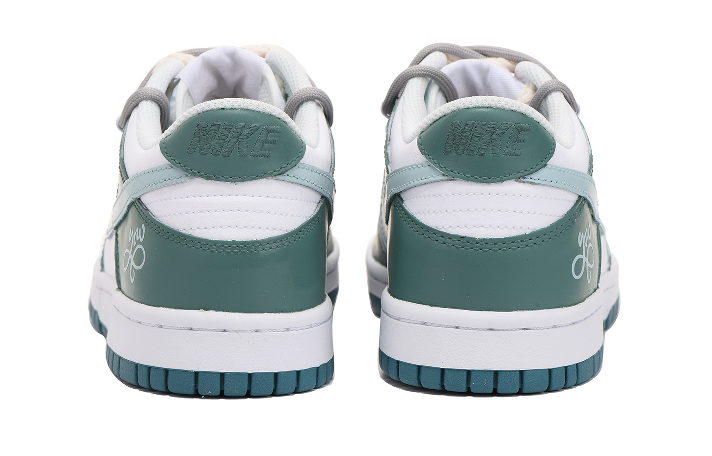 Shop [Kasut Custom] Nike Dunk Low 'Valentine's Day Vibe Hijau' FD9911-101(Team拾伍-女款绿色二)