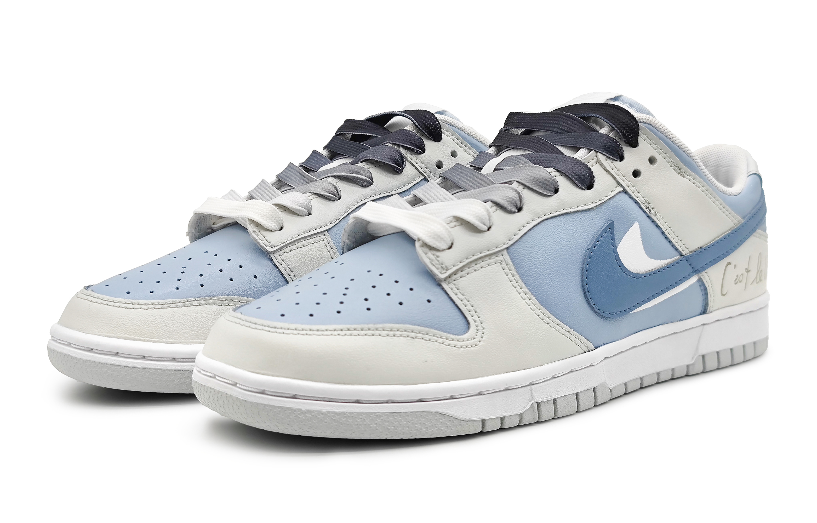 Lookbook 【定製球鞋】Nike Dunk Low 朦朧香草 藍莓泡泡 簡約小清新 雙勾 防滑減震 低筒 板鞋 GS 藍灰