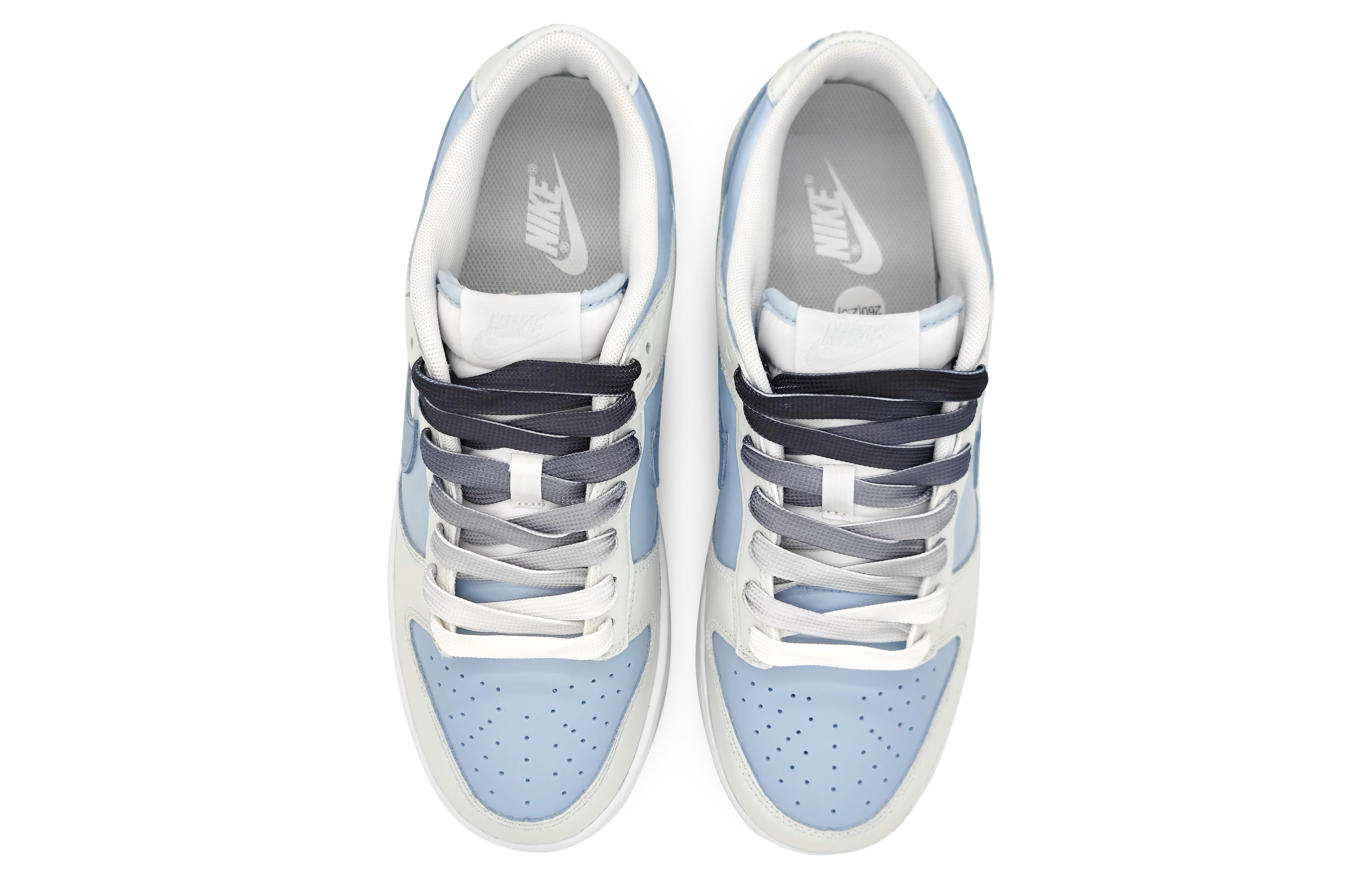 Shop 【客製化球鞋】 Nike Dunk Low 朦朧香草 藍莓泡泡 簡約小清新 雙鉤 低筒 滑板鞋 男款 藍灰