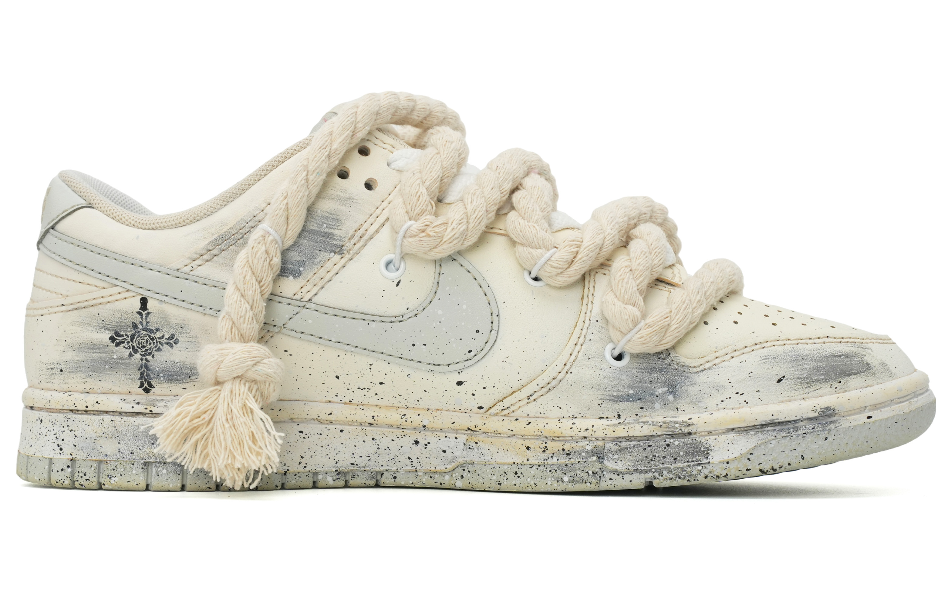 Order 【カスタムシューズ】ナイキ ダンク ロー 'ヴィンテージ ブランブル ローズ' DV0831-101(Team35-荆棘玫瑰）