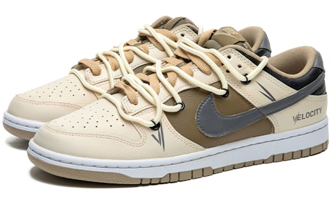 【定製球鞋】 Nike Dunk Low 野鶴製造 復古風 條紋風 街頭潮流 做舊摩卡 特殊禮盒版 耐磨 低幫 板鞋 男款 米棕 Lookbook 【定製球鞋】 Nike Dunk Low 野鶴製造 復古風 條紋風 街頭潮流 做舊摩卡 特殊禮盒版 耐磨 低幫 板鞋 男款 米棕