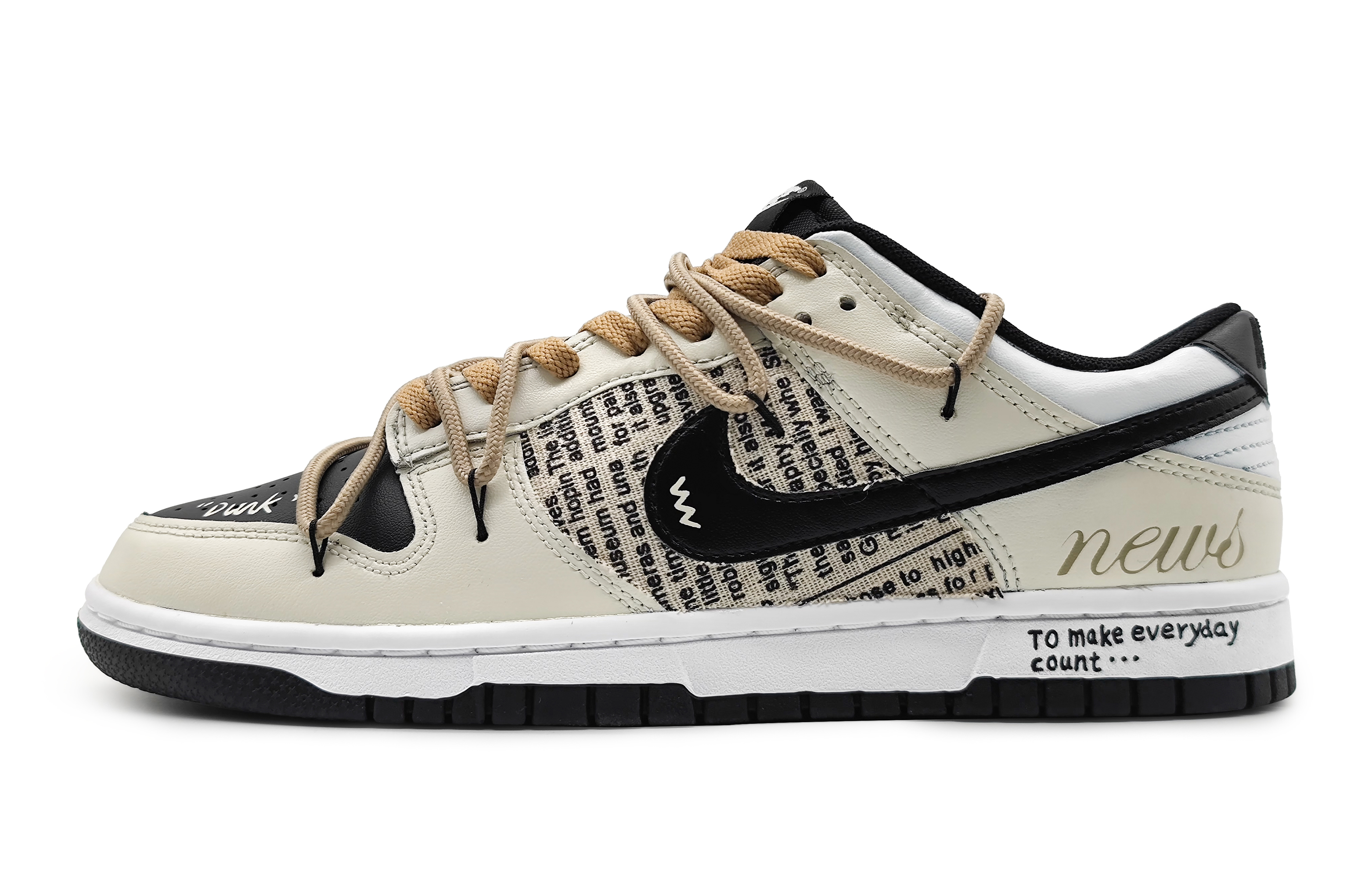 Buy 【定制球鞋】 Nike Dunk Low 美式報紙 舊報社 舊時代 度過生活 低幫 板鞋 GS 米色