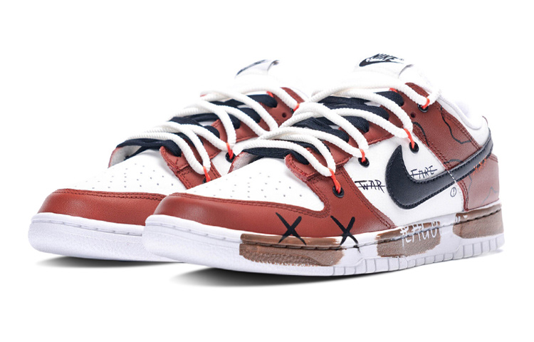 Lookbook 나이키 덩크 로우 '워 그라피티 레드-블랙-화이트' (커스텀) DH9765-100(Team拾陆-女款反战涂鸦)