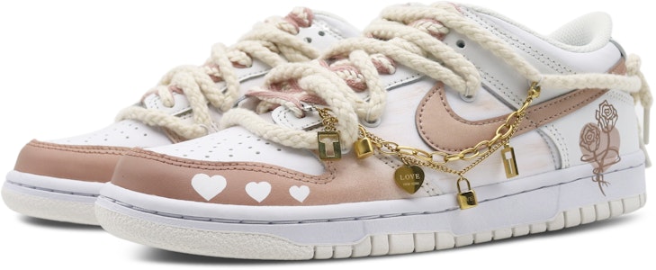 【客製化球鞋】Nike Dunk Low 玫瑰鎖愛 氣質女孩 高貴溫柔 鏈條 解構鞋帶 低幫 板鞋 GS 暖粉色 Lookbook 【客製化球鞋】Nike Dunk Low 玫瑰鎖愛 氣質女孩 高貴溫柔 鏈條 解構鞋帶 低幫 板鞋 GS 暖粉色