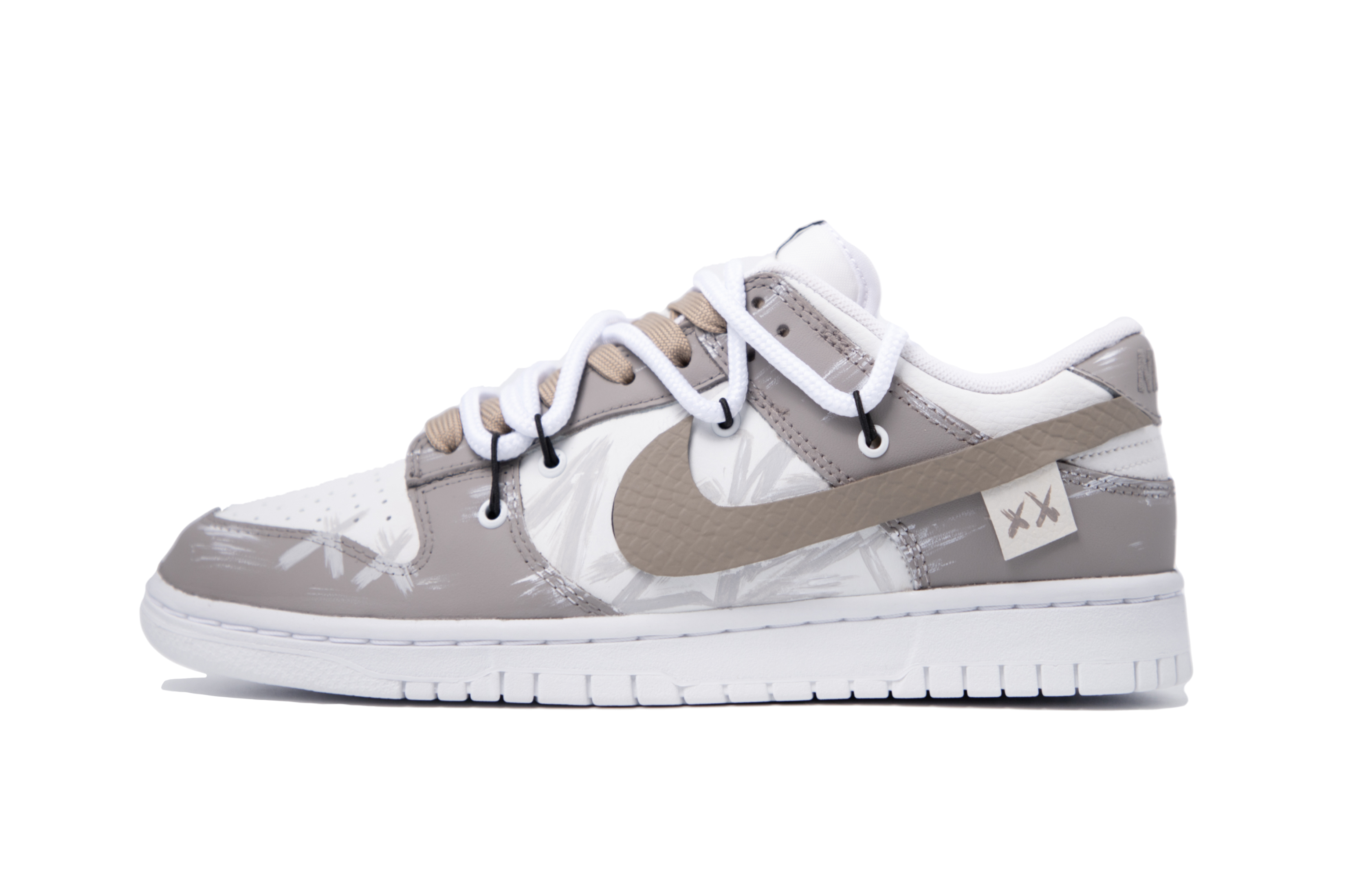 Buy [Kasut Custom] Nike Dunk Low 'Grafiti Pantai Barat' DH9765-100(TeamM-女款雾弥S-BOX)