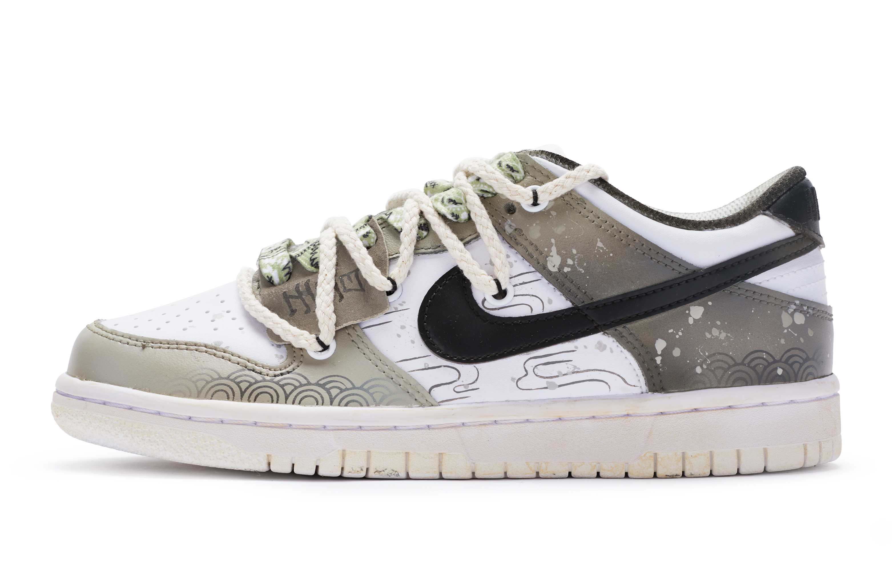Buy [定制鞋款] 耐克 Dunk Low '白色, 棕色和黑色 - 白露节系列' DH9765-100(TeamR-女款白露白棕黑)