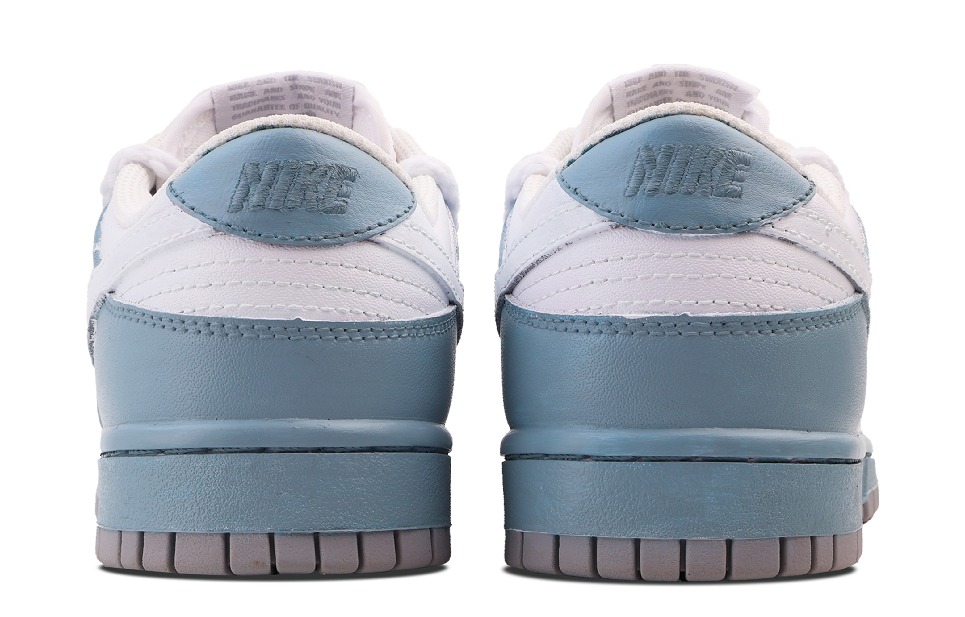 Shop 【客製化球鞋】Nike Dunk Low 彌斯 潮流街頭 preppy 獨特高級 簡約 百搭 低筒 滑板鞋 GS 白藍