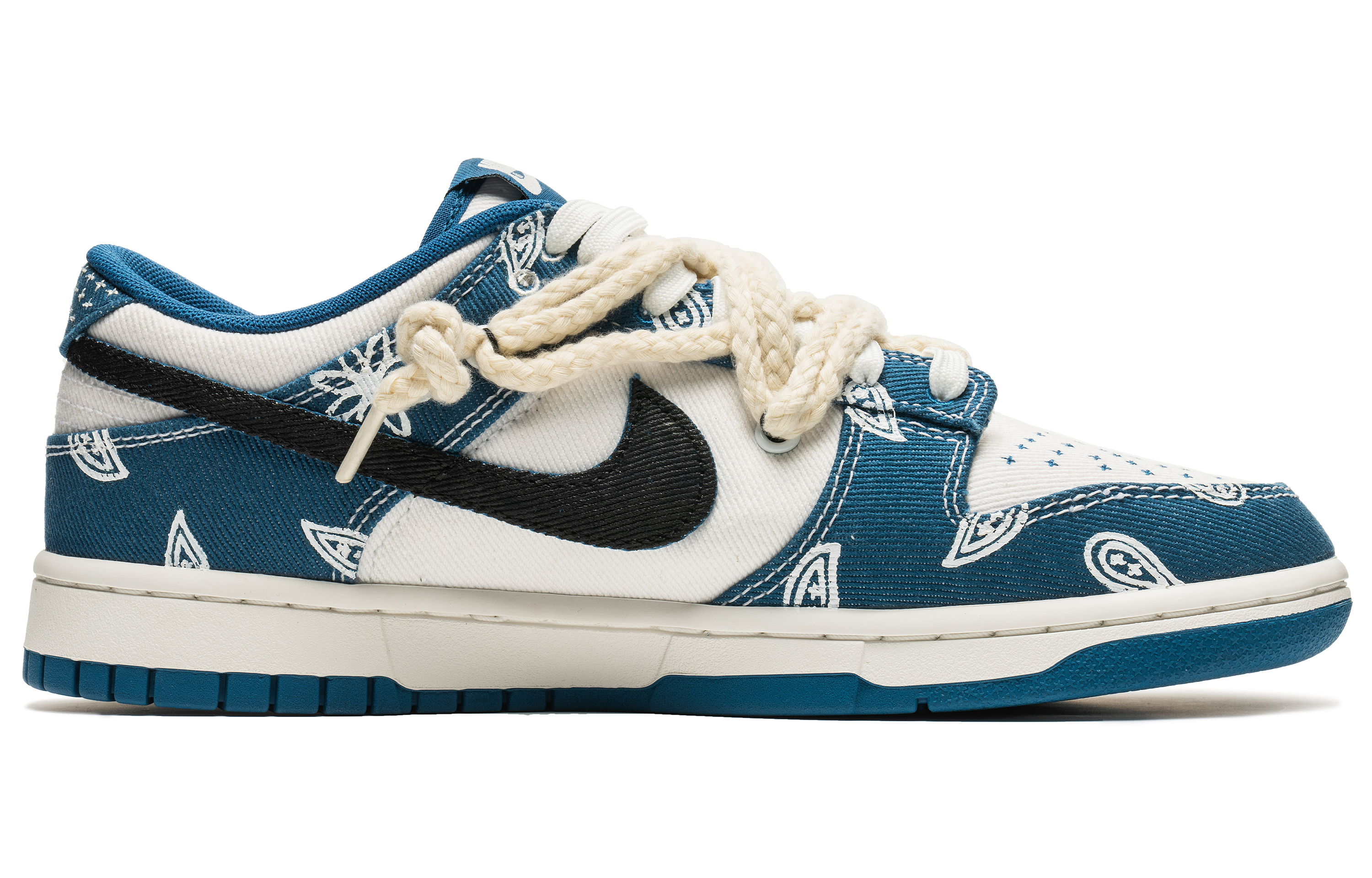 Order [Sepatu Custom] Nike Dunk Low 'Putih Biru Paisley' DV0834-101(TeamB-牛仔腰果花S-BOX)