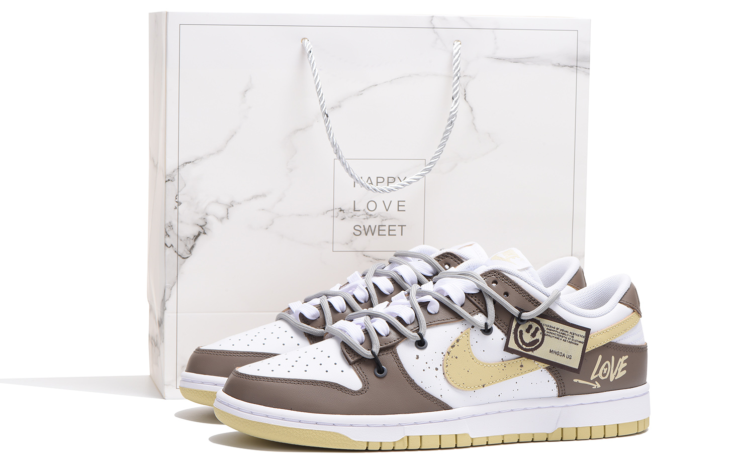 Buy [Zapatillas Personalizadas] Nike Dunk Low 'Blanco Marrón' DV0833-100(Team59-男款大地五)