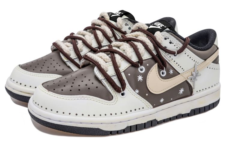 Lookbook ナイキ ダンク 白茶 ダメージ星雪カスタム
(Nike Danku Shirocha Damage Hoshi Yuki Kasutamu) CW1590-100(Team拾玖-摩卡星星女S-BOX)