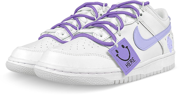 【訂製球鞋】 Nike Dunk Low 解構 雙鞋帶 笑臉布貼 葡萄 低筒 板鞋 男款 白紫 Lookbook 【訂製球鞋】 Nike Dunk Low 解構 雙鞋帶 笑臉布貼 葡萄 低筒 板鞋 男款 白紫