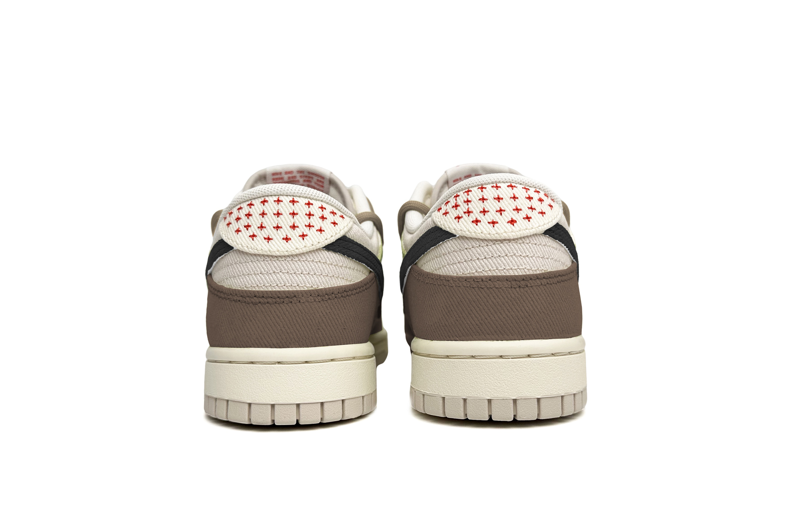 Shop [定制鞋款] 耐克Dunk Low白色摩卡配色 DV0834-100(Team11-生椰摩卡男款白咖)