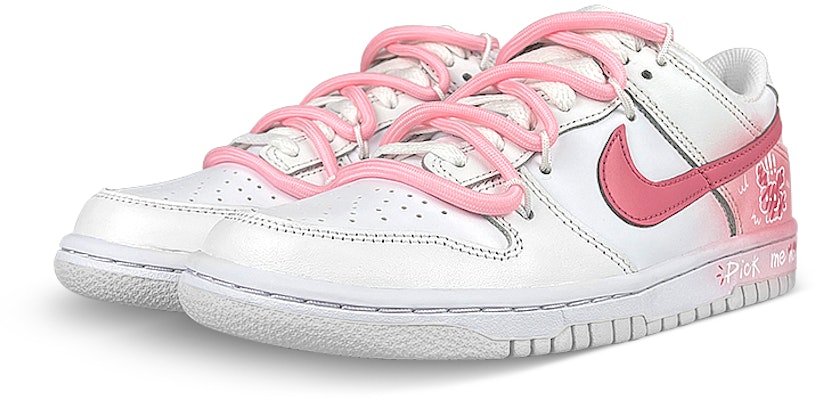 【定製球鞋】 Nike Dunk Low 禮盒 襪子 解構雙鞋帶 驚嚇小狗 瀰漫漸變 低筒 板鞋 男款 白粉 Lookbook 【定製球鞋】 Nike Dunk Low 禮盒 襪子 解構雙鞋帶 驚嚇小狗 瀰漫漸變 低筒 板鞋 男款 白粉