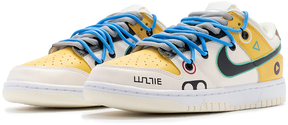 【定製球鞋】 Nike Dunk Low 野鶴製造 米白色 復古隨身聽 音樂 電玩 按鍵 塗鴉 解構雙鞋帶 復古 低幫 板鞋 男款 米白黃 Lookbook 【定製球鞋】 Nike Dunk Low 野鶴製造 米白色 復古隨身聽 音樂 電玩 按鍵 塗鴉 解構雙鞋帶 復古 低幫 板鞋 男款 米白黃