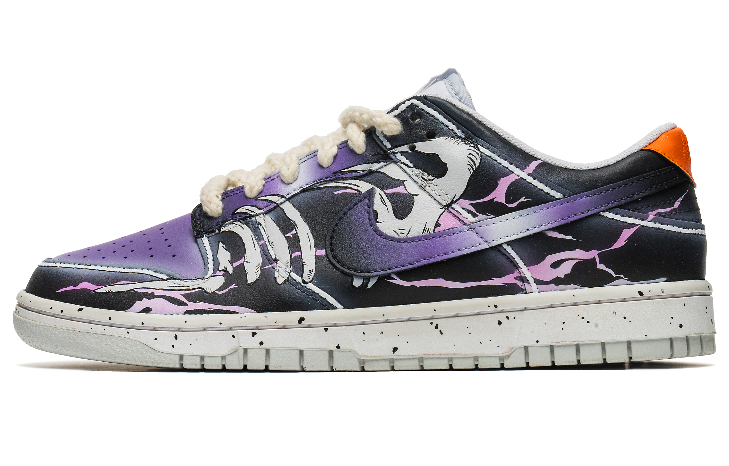 Buy [Sepatu Custom] Nike Dunk Low 'Wild Crane Thunder' DV0831-101-485291