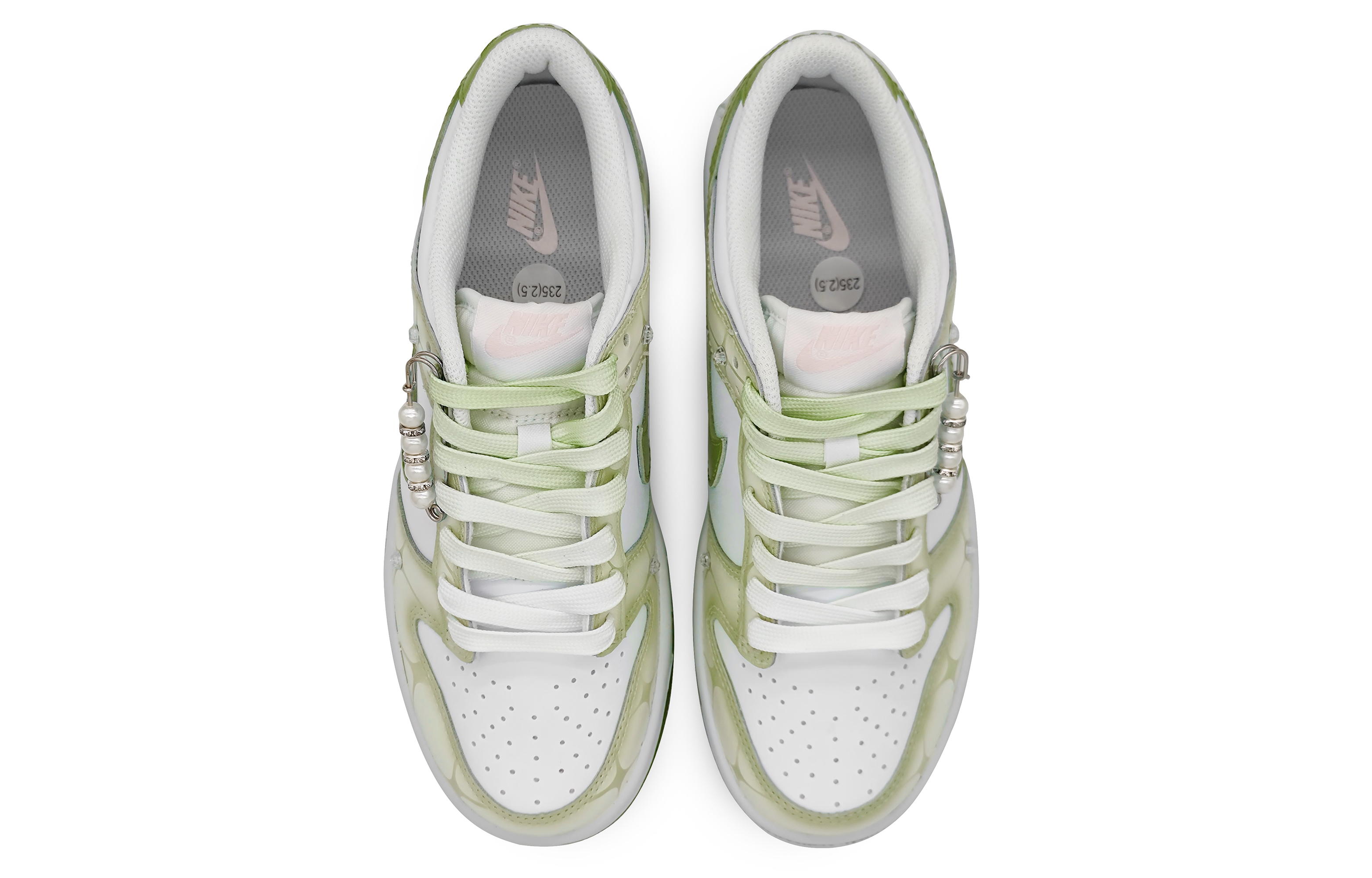 Shop 나이키 덩크 로우 '윌로우 그린 그라데이션 젬스톤' (custom) FD9911-101(Team16-依依杨柳)