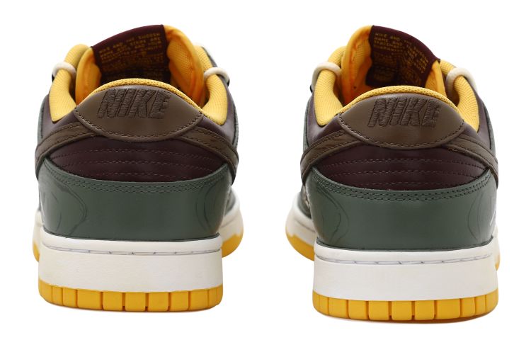 Shop 【訂製球鞋】Nike Dunk Low 木紋 年輪 雙鉤 做舊解構風 低筒 板鞋 男款 棕色