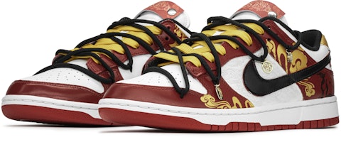 나이키 덩크 로우 '용의 해 레드 블랙' (커스텀) FD9762-061(TeamA-祥云) Shop 나이키 덩크 로우 '용의 해 레드 블랙' (커스텀) FD9762-061(TeamA-祥云)