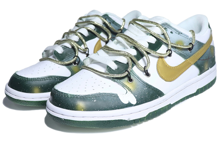 Lookbook 【カスタムシューズ】ナイキ ダンクロー "ラビット年 セルティックス - 緑 白 金" DJ6188-101(Team25-凯尔特人圣诞树)
