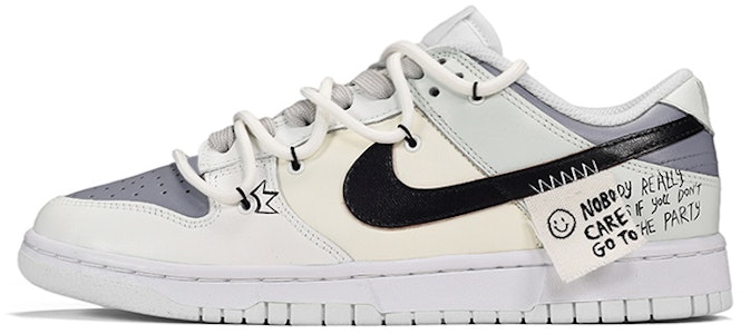 【カスタムシューズ】ナイキダンクロー「グレイホワイト」「解体スマイル」 DH9765-100(TeamE-女款帆布贴灰白) Buy 【カスタムシューズ】ナイキダンクロー「グレイホワイト」「解体スマイル」 DH9765-100(TeamE-女款帆布贴灰白)