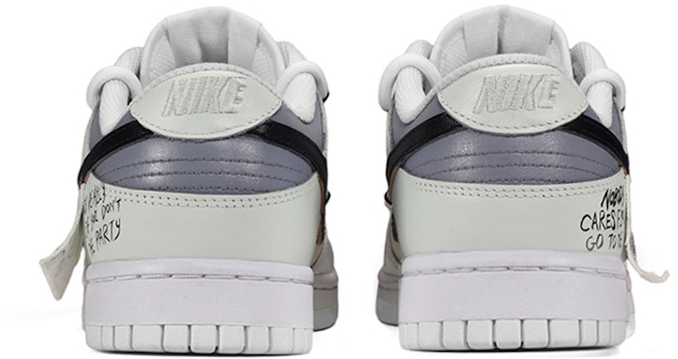 나이키 덩크 로우 '회백 스마일' (커스텀) DH9765-100(TeamE-女款帆布贴灰白) Shop 나이키 덩크 로우 '회백 스마일' (커스텀) DH9765-100(TeamE-女款帆布贴灰白)