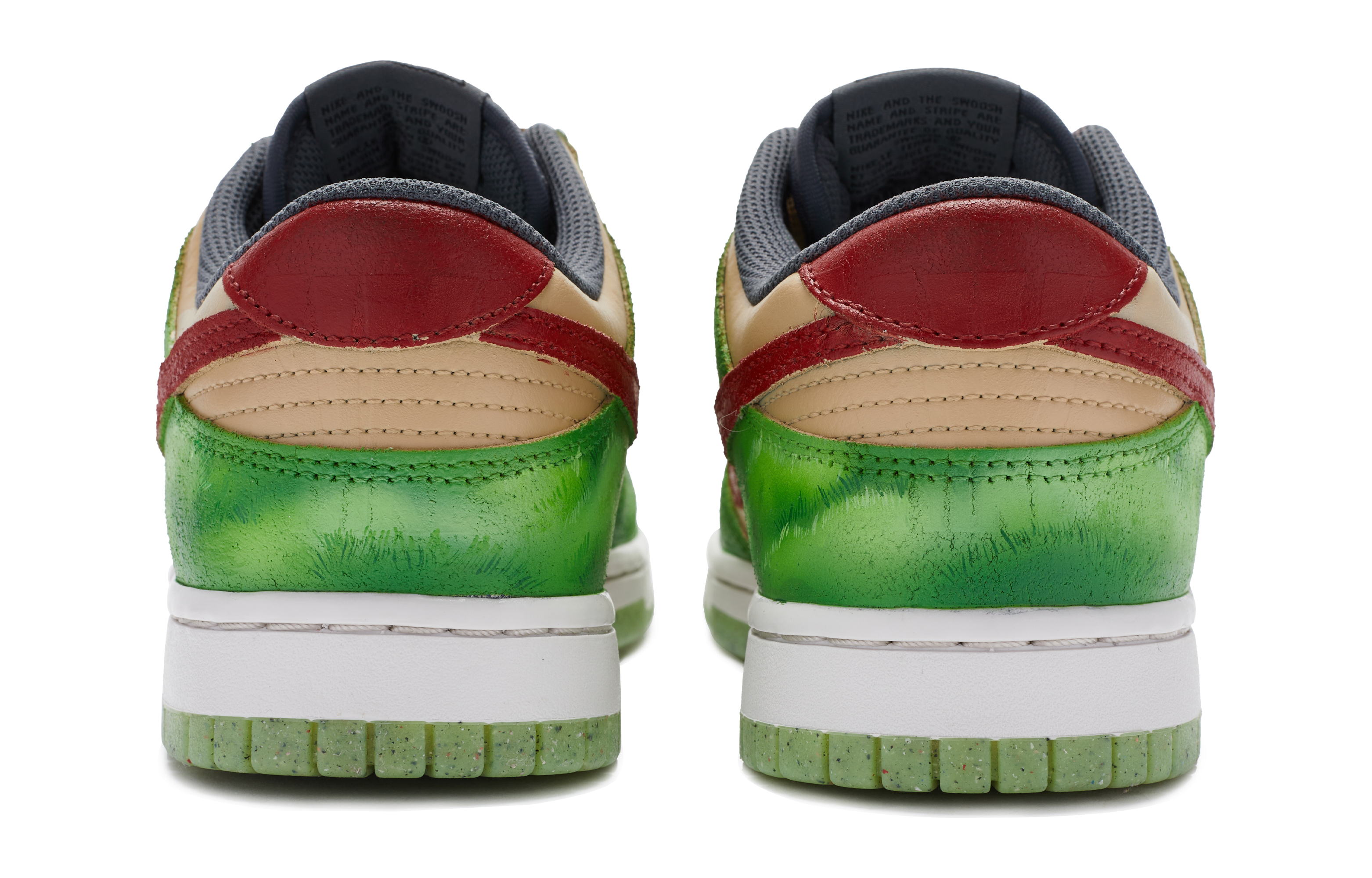 Shop 나이키 덩크 로우 프리미엄 '녹색 마법사' (57 characters) DQ7681-001(TeamR-男款绿野仙踪)