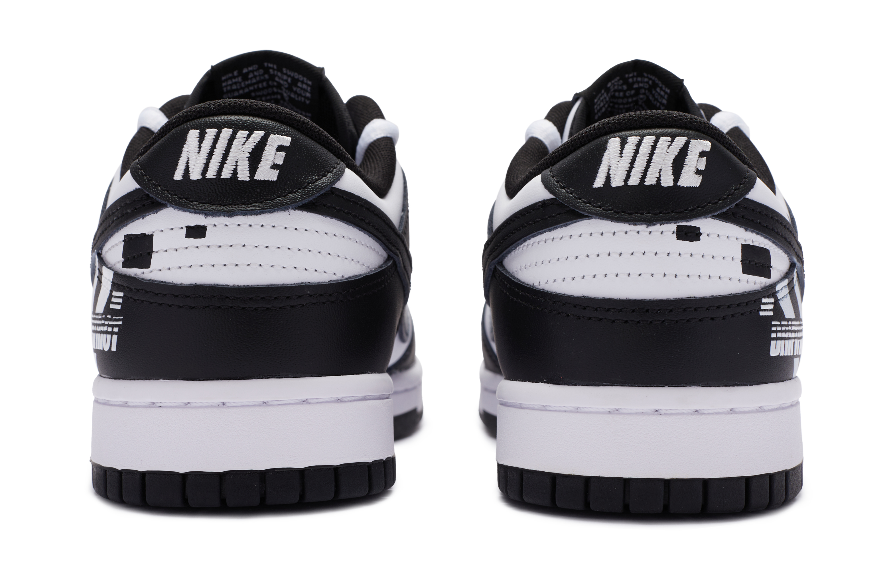 Shop 나이키 덩크 로우 레트로 '빅뉴 레이싱 블랙-화이트' (커스텀) DD1391-100(TeamR男女同款漂移玩家)